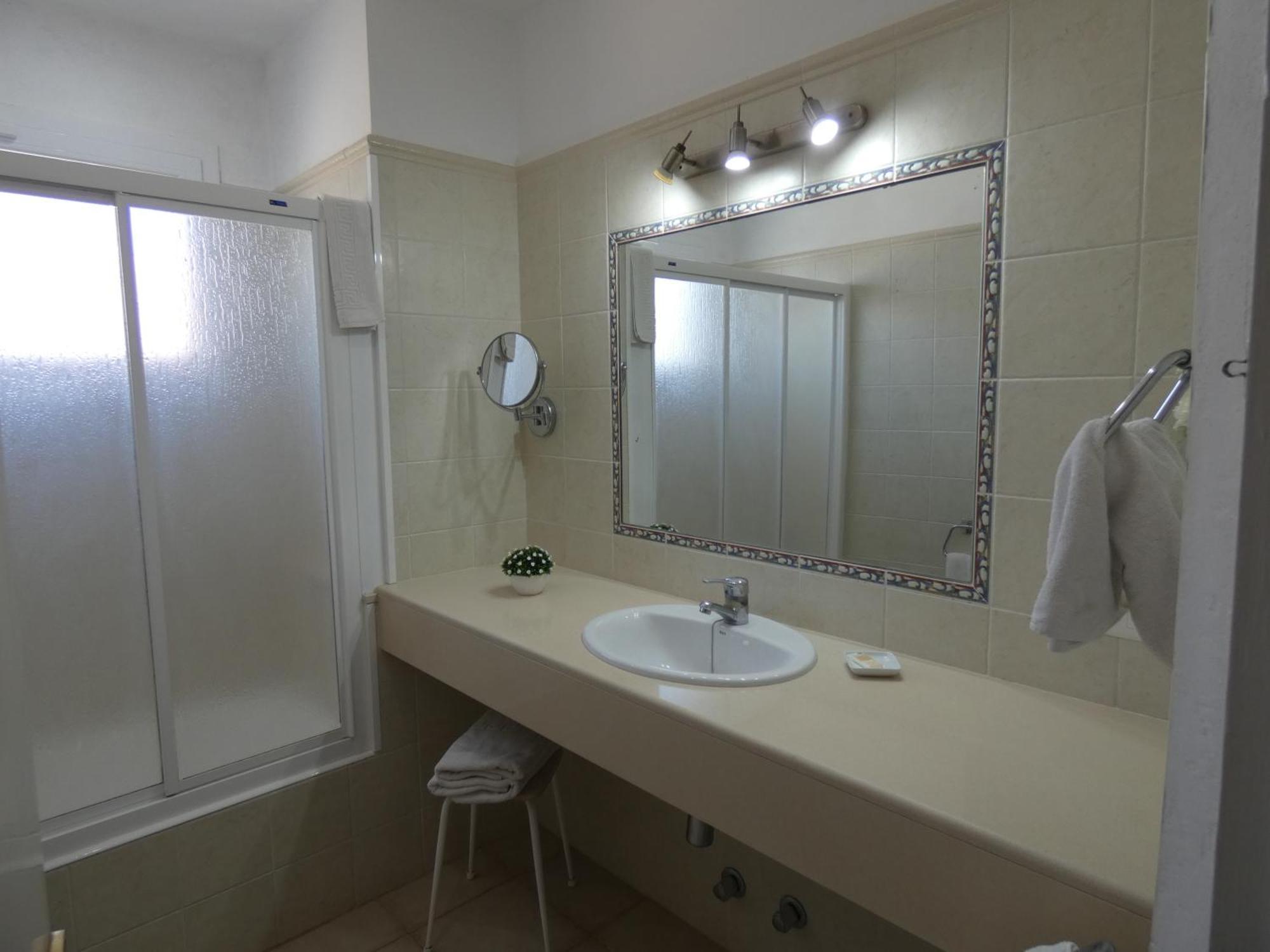 Hostal Port Fornells (Adults Only) Dış mekan fotoğraf